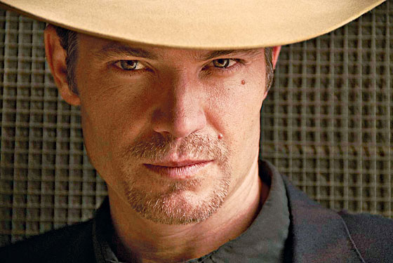 Timothy Olyphant Plays U.S. Marshal Raylan Givens in the FX Series ...