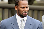 More Colorful Characters Descend on R. Kelly Trial