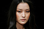 Zara Is World’s Largest Retailer; Kate Moss to Wed in Ireland?