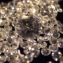Clothing Retailers Fret About the Wall Street Crash, Jewelers Sit Pretty
