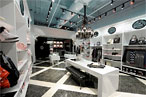 Retailers Vacate Madison; See Anna Wintour From Decades Past