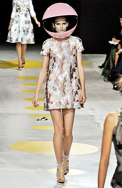 Giles Deacon, spring 2009.
