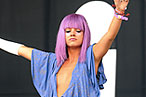 Lily Allen’s One-piece Is Missing Pieces