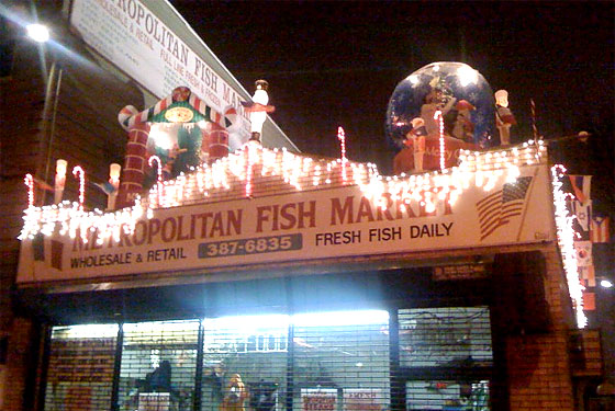 ‘Tis the Season: Xmas Excess at Metropolitan Fish Market