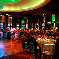Rainbow Room to Close, Midtown Tourists Keening