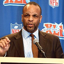 William C. Rhoden Wants to Take Baseball Fans Over His Knee