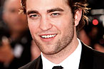 Robert Pattinson Is Being Hunted by New York’s Ladies