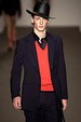 runway look thumbnail