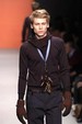 runway look thumbnail