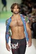 runway look thumbnail