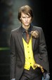 runway look thumbnail