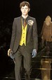 runway look thumbnail