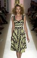 runway look thumbnail