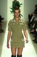 runway look thumbnail