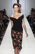 runway look thumbnail