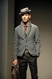runway look thumbnail