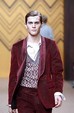 runway look thumbnail