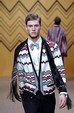 runway look thumbnail