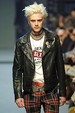 runway look thumbnail