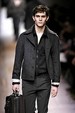 runway look thumbnail
