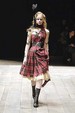 runway look thumbnail