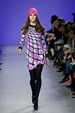 runway look thumbnail