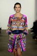 runway look thumbnail