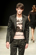 runway look thumbnail