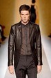 runway look thumbnail