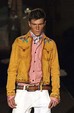 runway look thumbnail