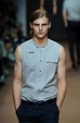 runway look thumbnail