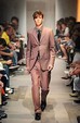 runway look thumbnail