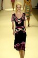 runway look thumbnail