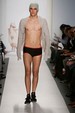 runway look thumbnail