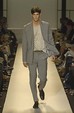 runway look thumbnail