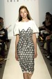 runway look thumbnail