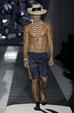 runway look thumbnail