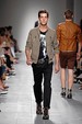 runway look thumbnail