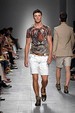 runway look thumbnail