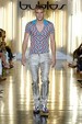 runway look thumbnail