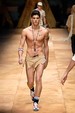 runway look thumbnail