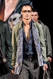 runway look thumbnail