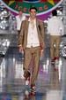 runway look thumbnail
