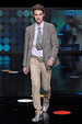 runway look thumbnail