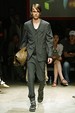 runway look thumbnail