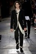 runway look thumbnail
