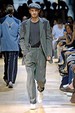 runway look thumbnail