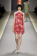 runway look thumbnail