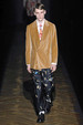 runway look thumbnail