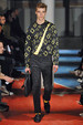 runway look thumbnail